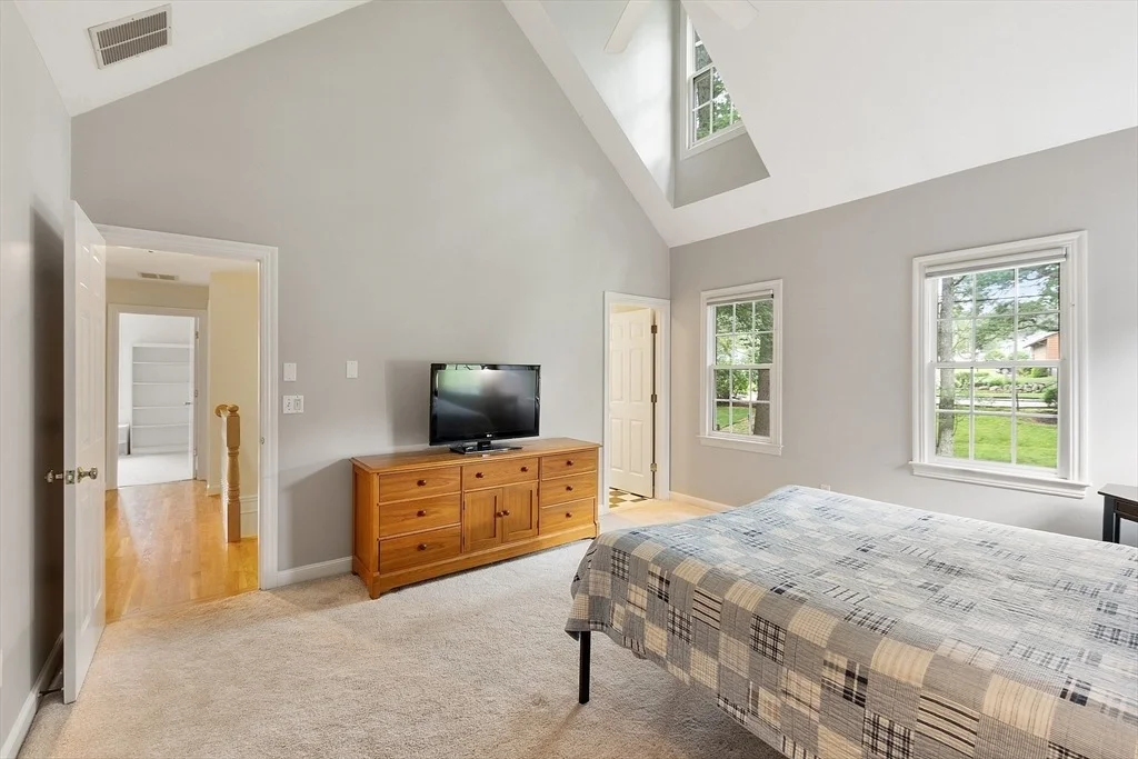 Photo of 53 Richards Rd
