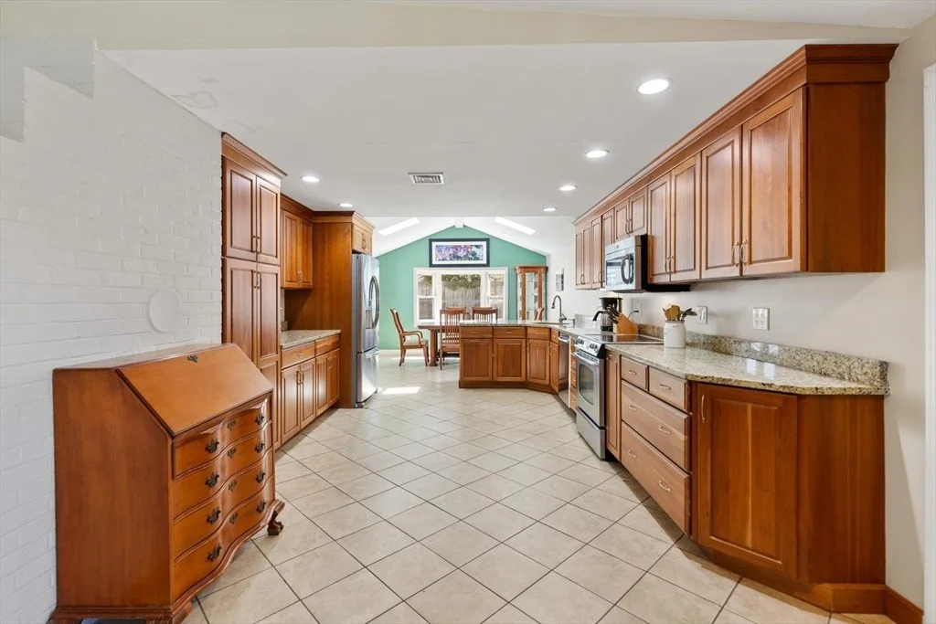 Photo of 52 Coolidge Rd