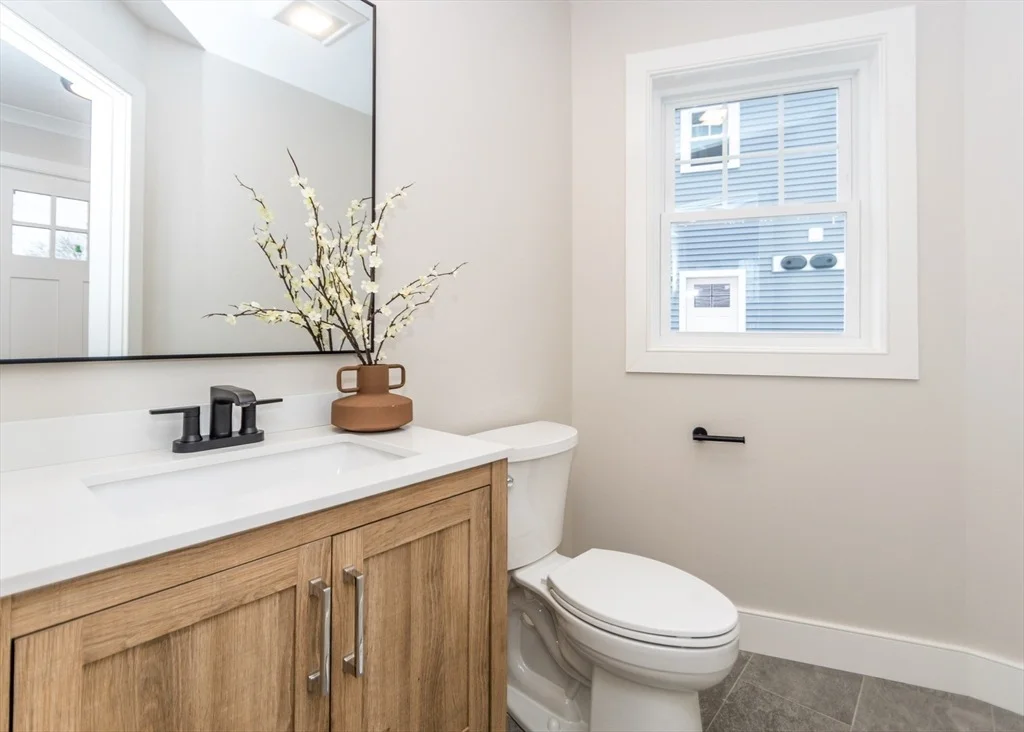 Photo of 89 Hardy Pond Road