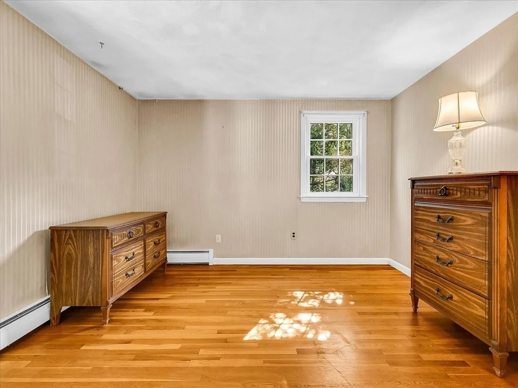 Photo of 7 Kennedy Cir