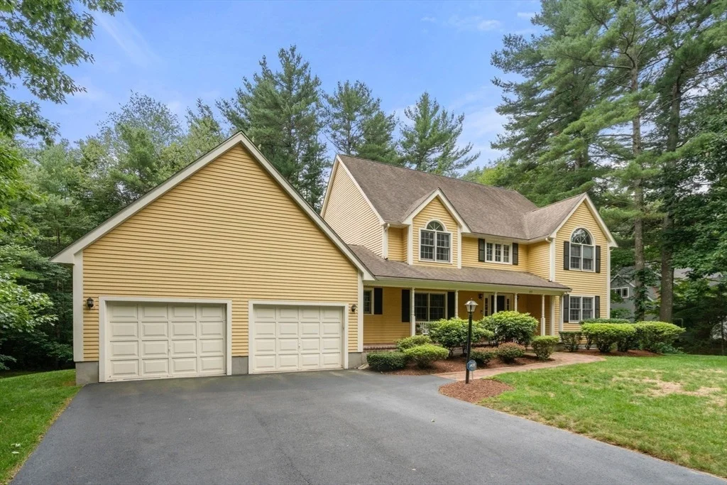 Photo of 27 Lancashire Dr