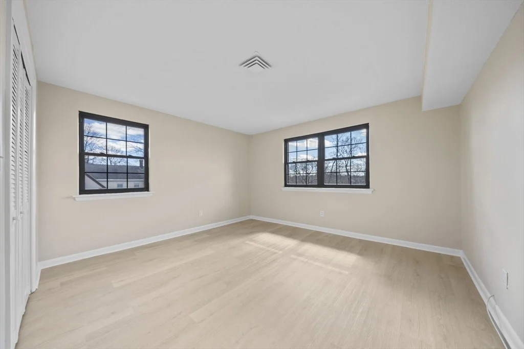 Photo of Unit 11 at 1 Centre St