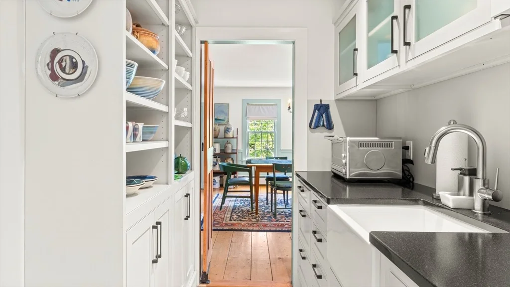 Photo of 58 River Road