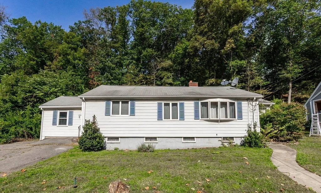 Photo of 306 Paradise Road