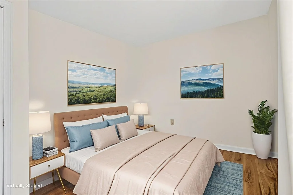 Photo of 32 Sarah Ln