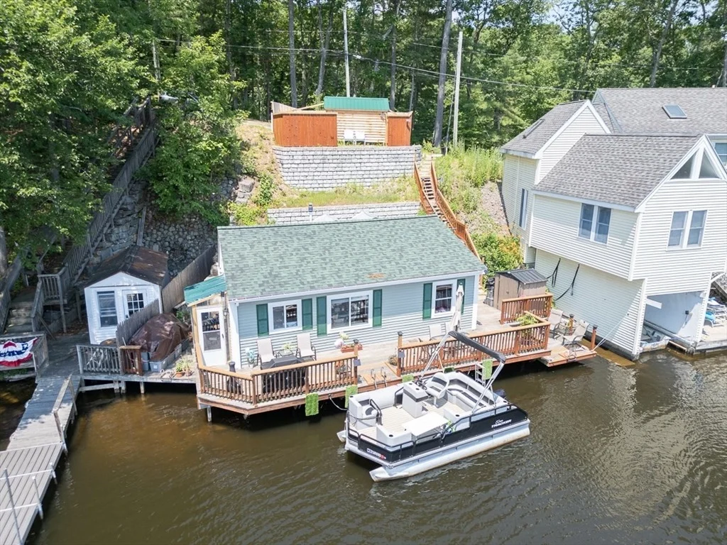 Photo of 49 Boat House Rd