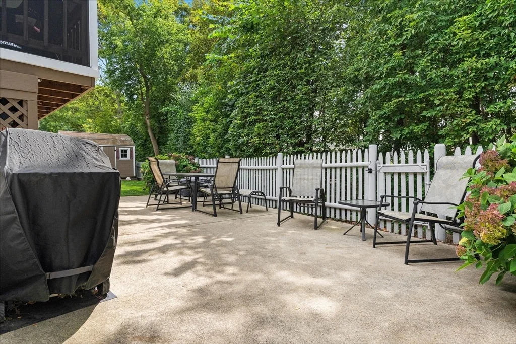 Photo of 42 Crescent