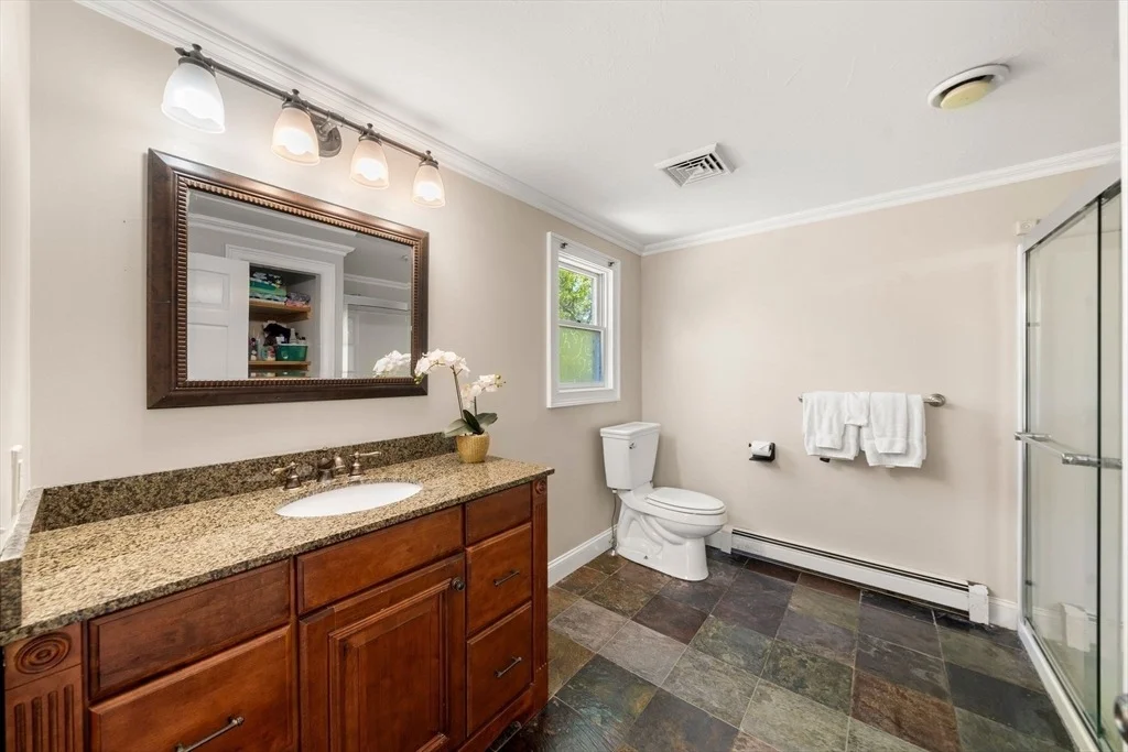 Photo of 302 Ames Way