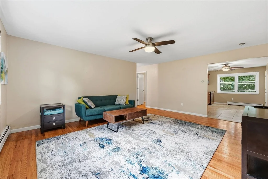 Photo of Unit D at 90 Colonial Circle