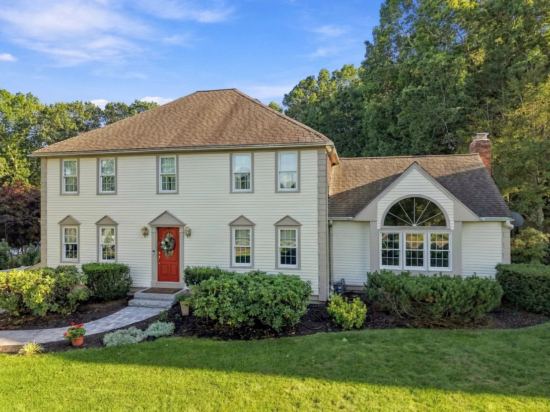 Photo of 150 Fairways Edge Dr
