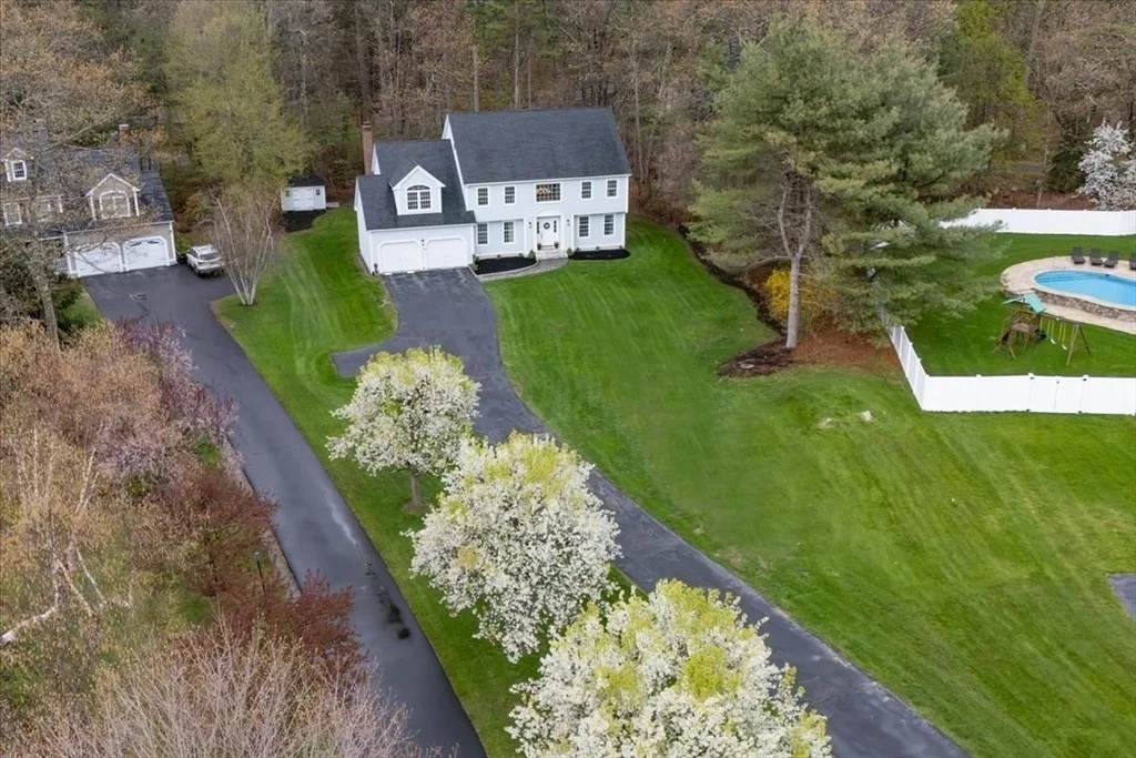 Photo of 16 Shipley Cir