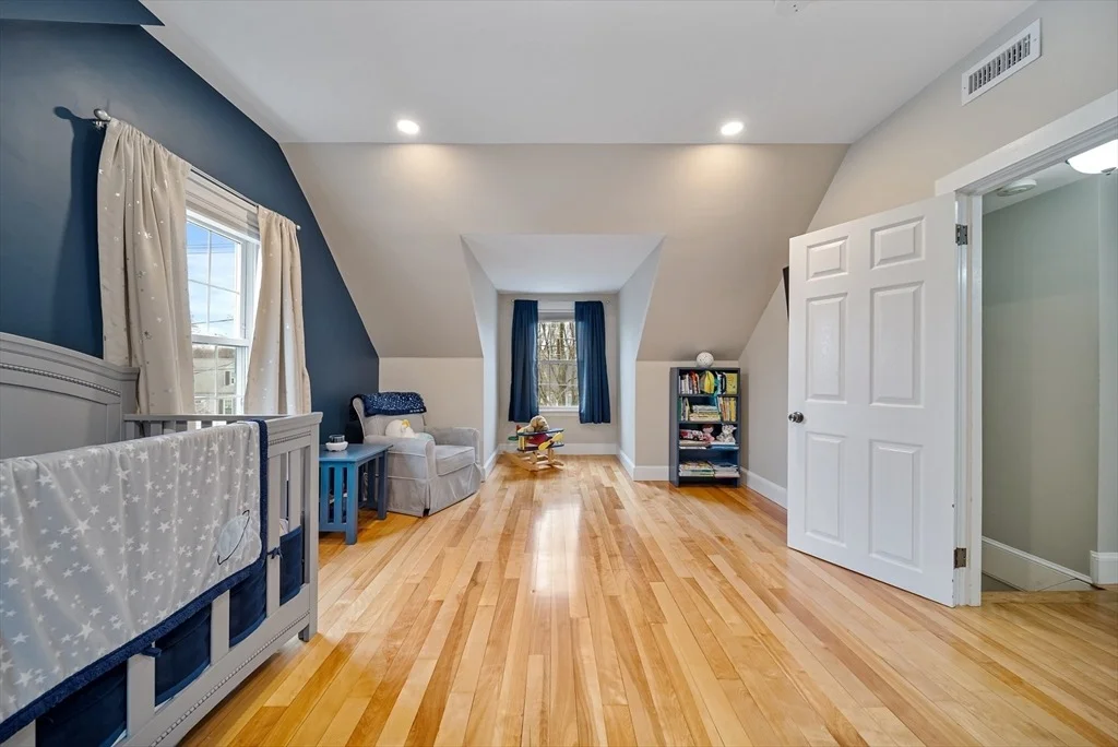 Photo of 24 Dexter St