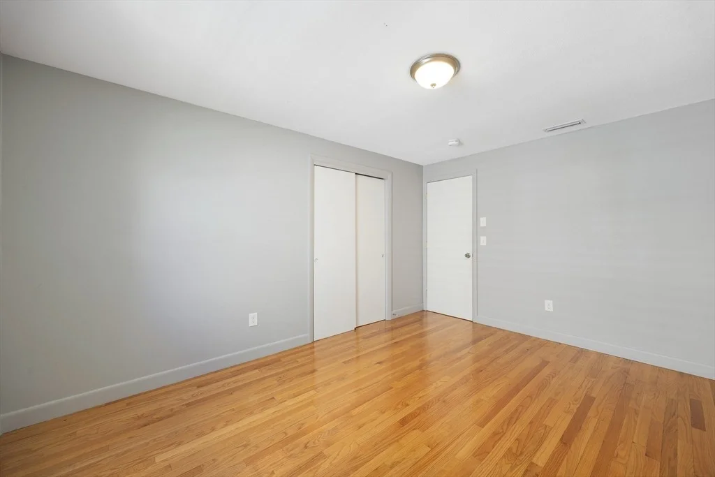 Photo of 44 White St