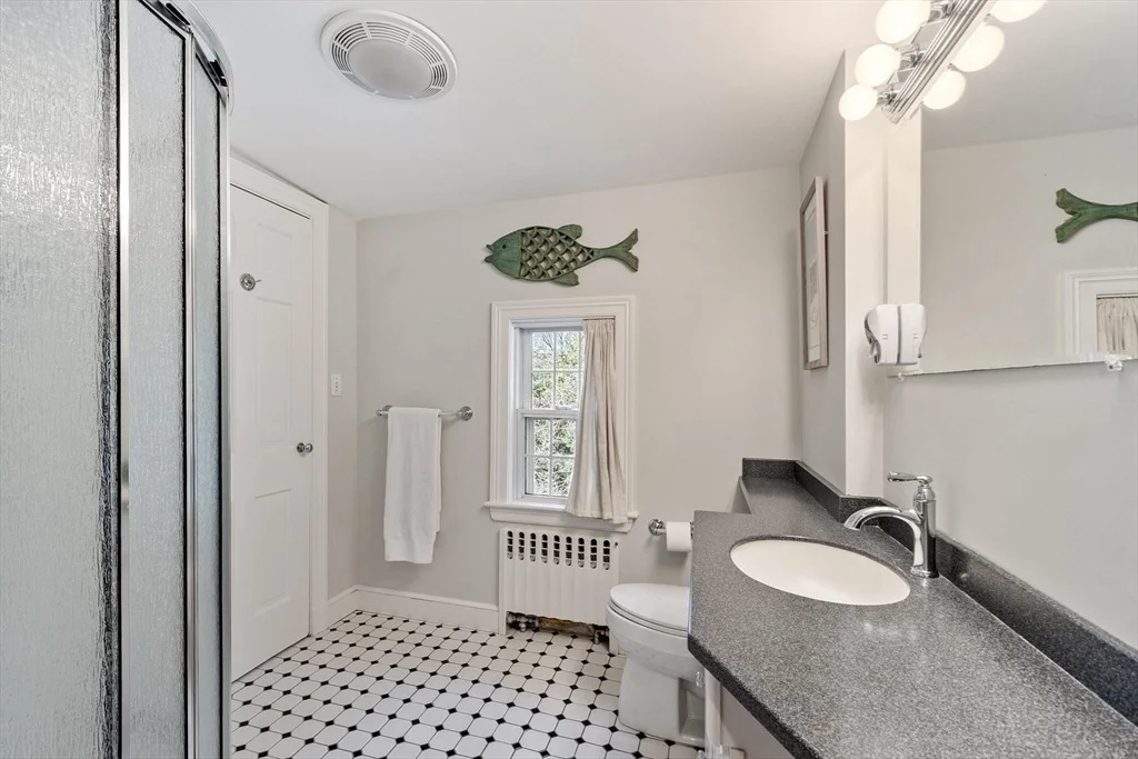 Photo of 161 Crescent Rd