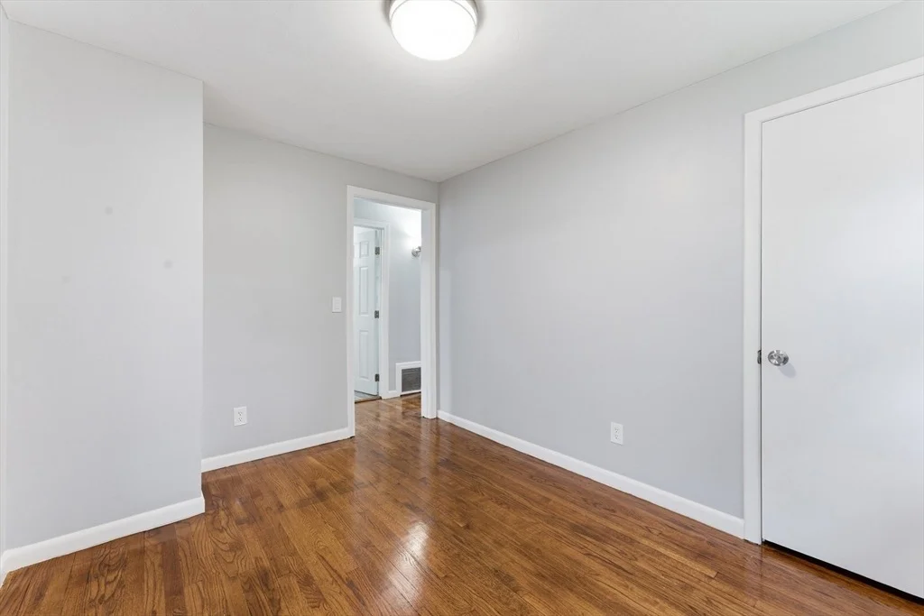 Photo of 123 Beesley Ave