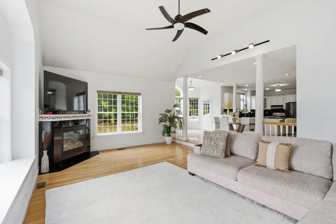 Photo of 18 Loon Hill Rd