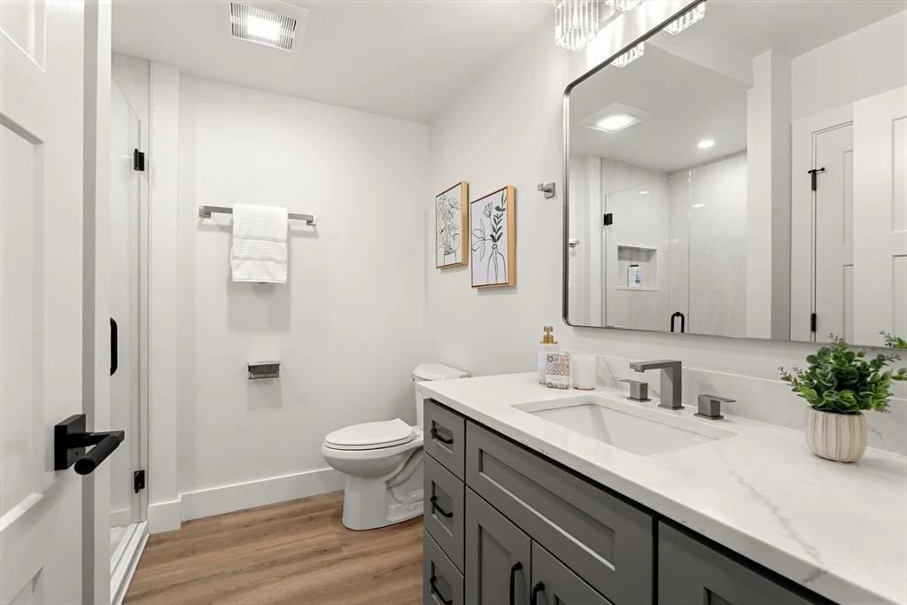Photo of 4 Fitzpatrick Ln