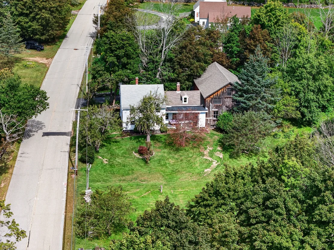 Photo of 260 Pleasant St