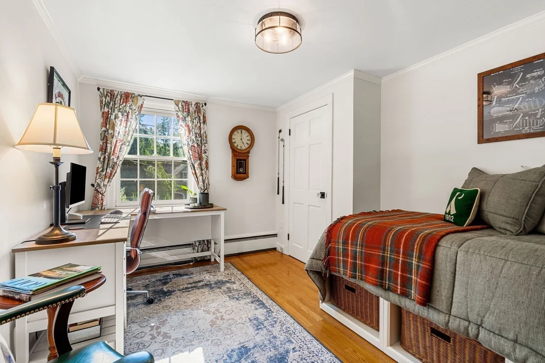 Photo of 5 Willowdale Rd