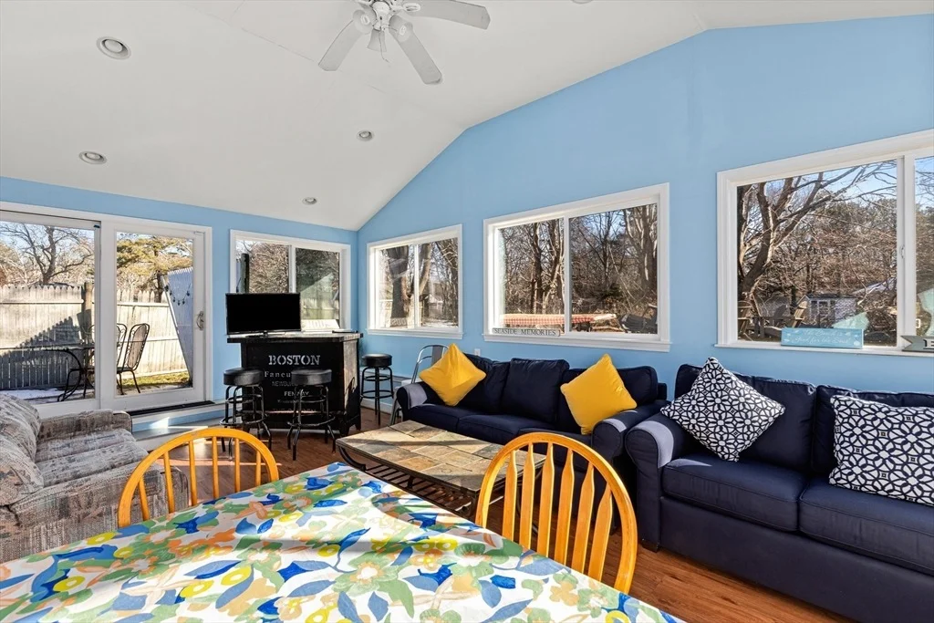 Photo of 46 Pawkannawkut Dr