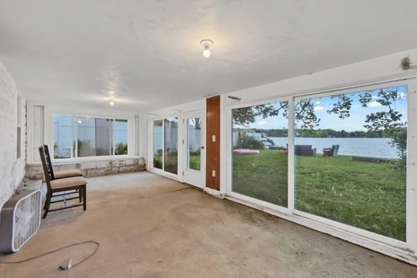 Photo of 5 1/2 W Sutton Rd