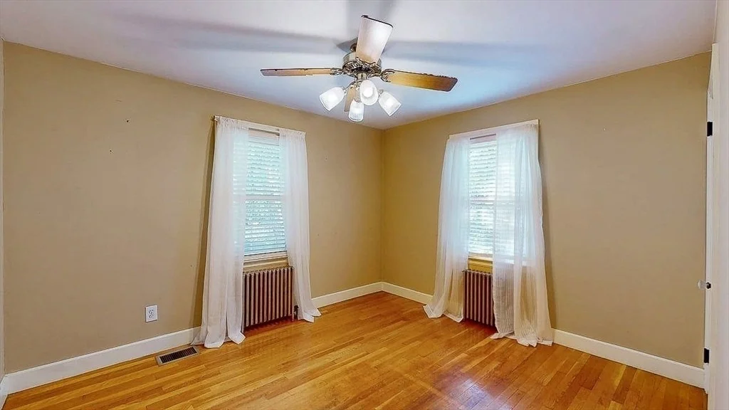 Photo of 14 Housatonic St