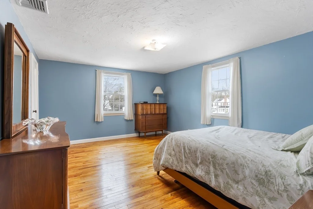 Photo of 24 Barnesdale Rd