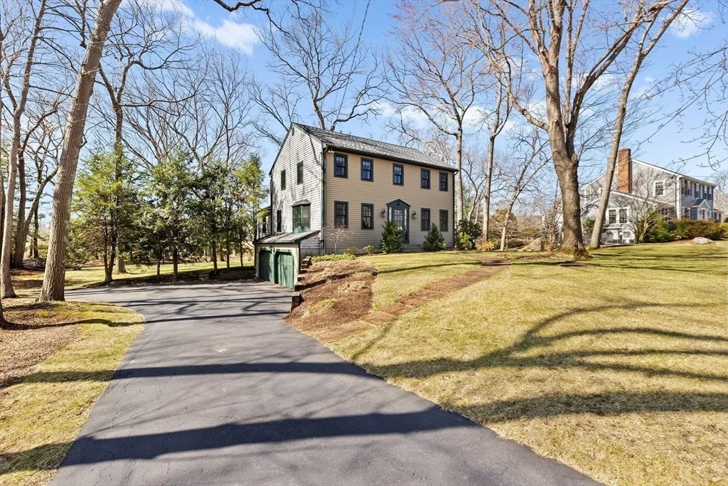 Photo of 12 Andrew Isle Rd