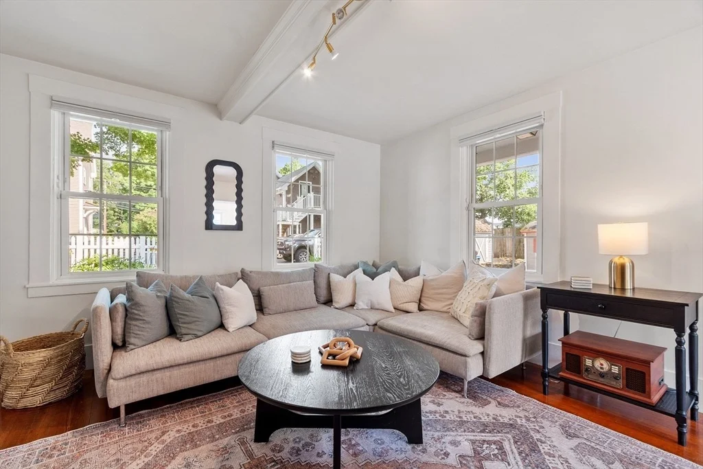 Photo of 36 Pleasant St
