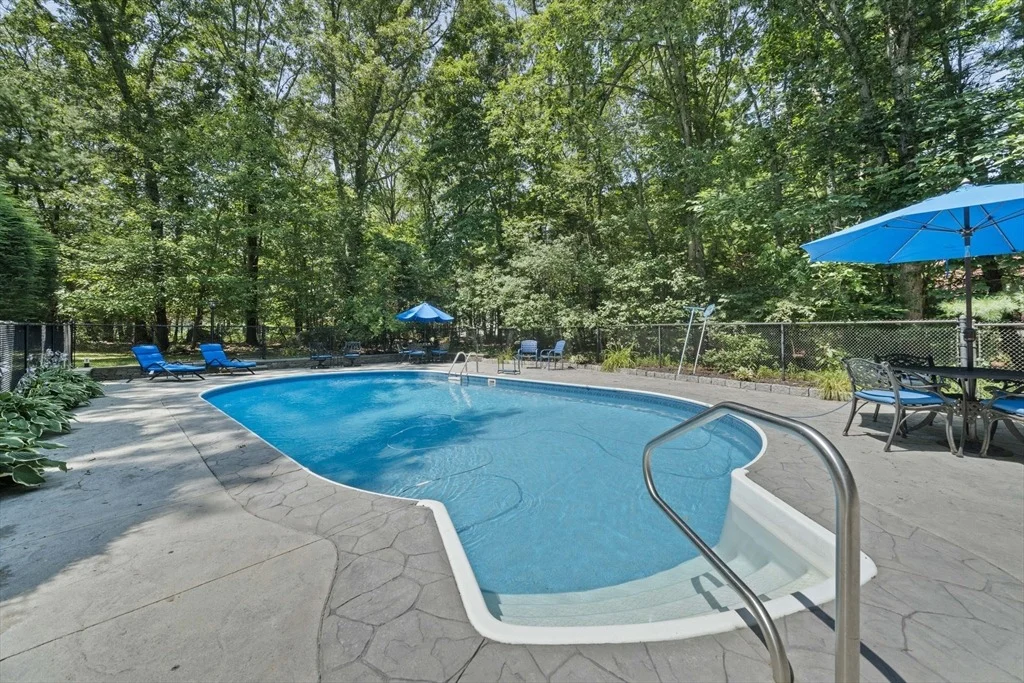Photo of 6 Morningside Ln