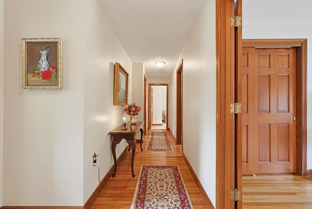 Photo of 3 Suffolk Dr