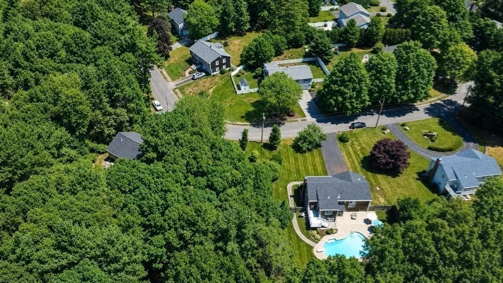 Photo of 22 Harvest Ln