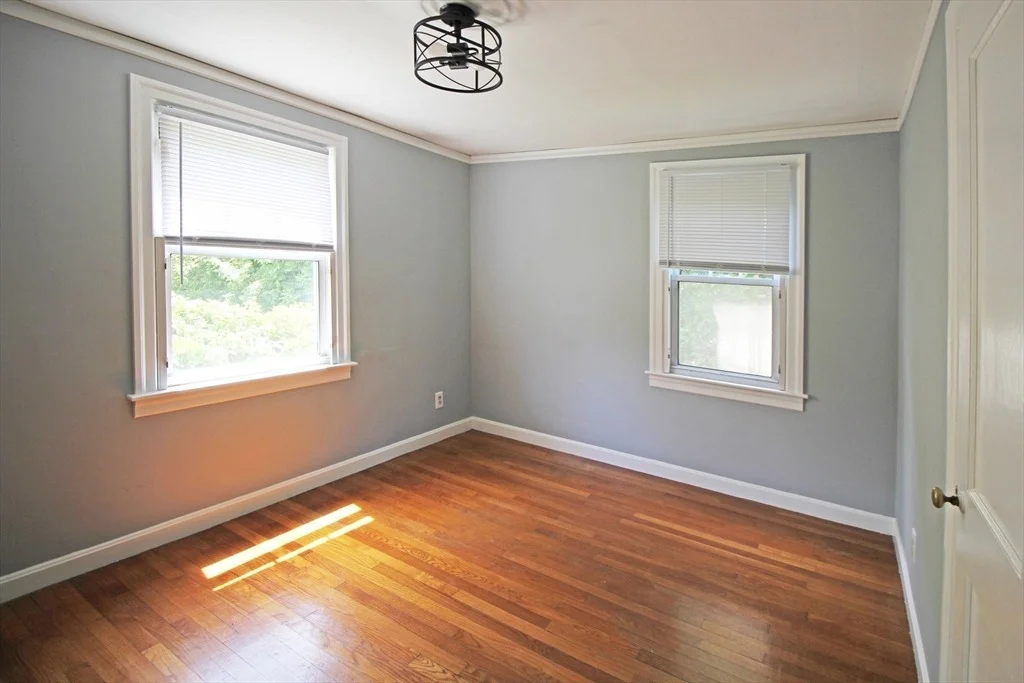 Photo of 1 Stratford Rd