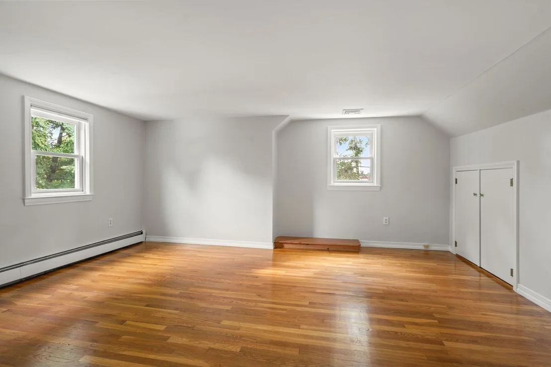 Photo of 358 Central Ave