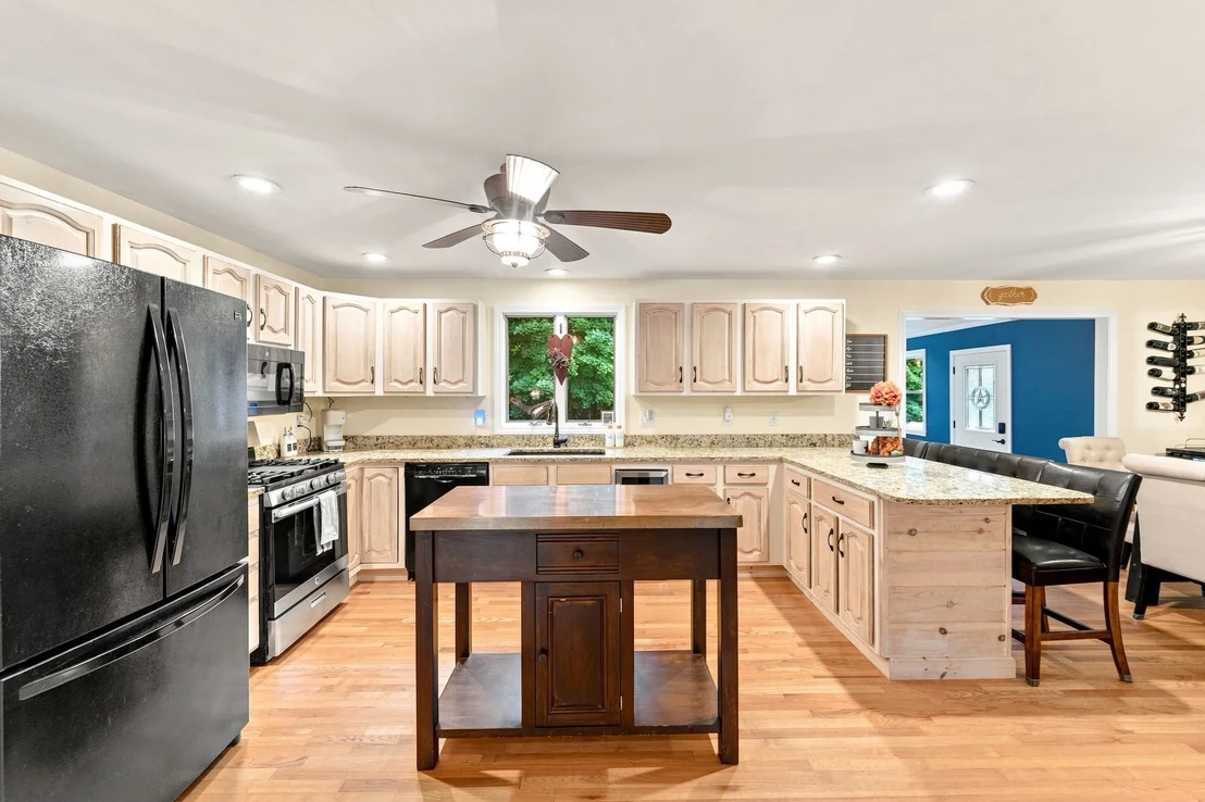 Photo of 100 Spring Water Dr