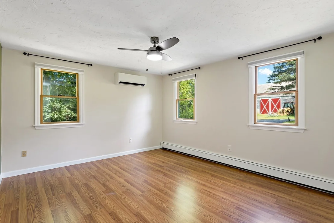 Photo of 11 Warwick Way