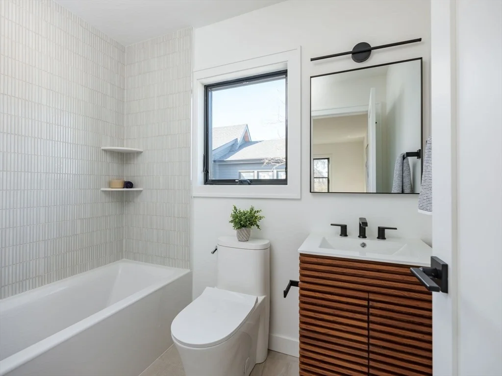 Photo of 32 Kimball Beach Rd