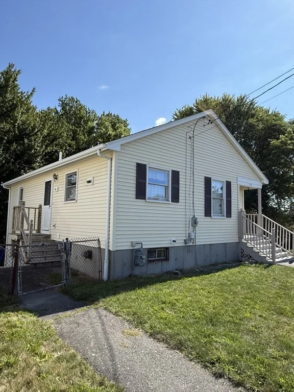 Photo of 54 Pondview Dr