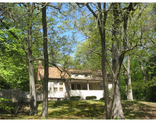 Photo of 426 Dwight Road