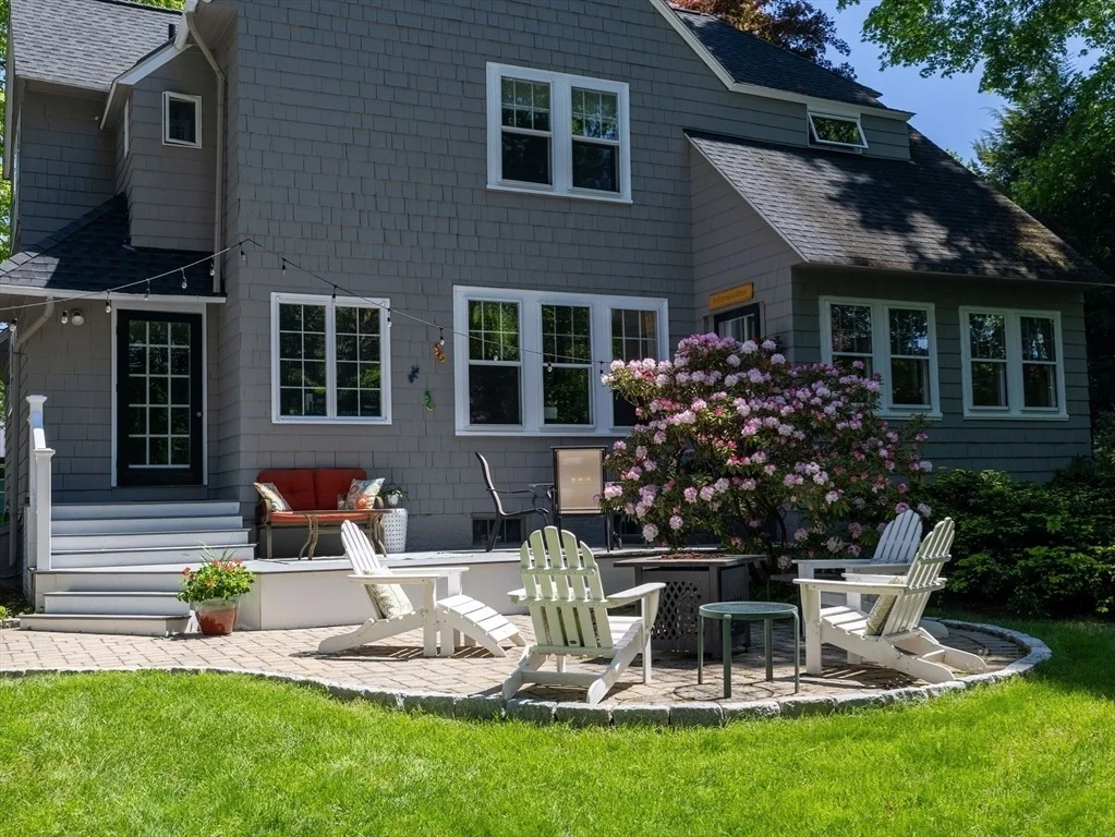 Photo of 145 Grove St