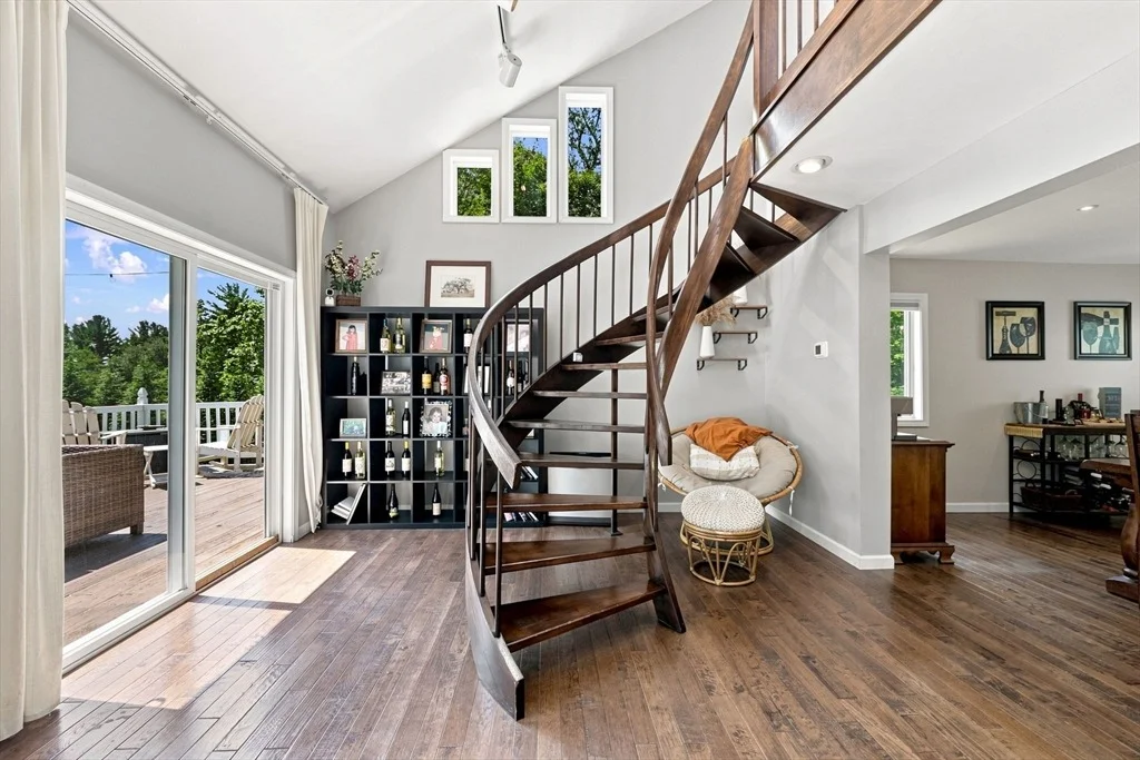 Photo of 11 Pineridge Rd