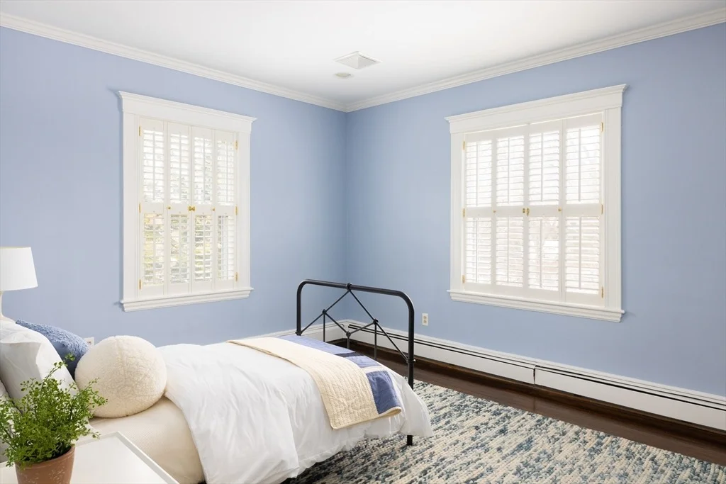 Photo of 91 Waban Ave