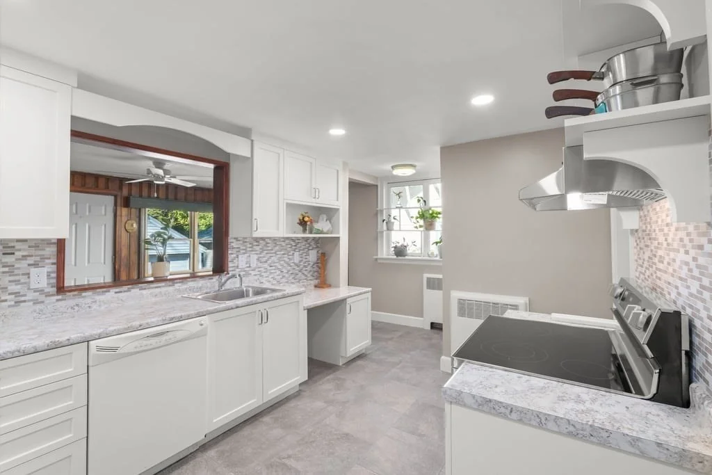 Photo of 42 Baker Ave