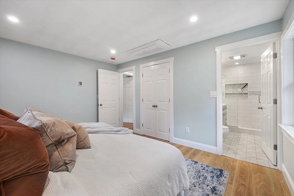 Photo of 117 Nob Hill Dr