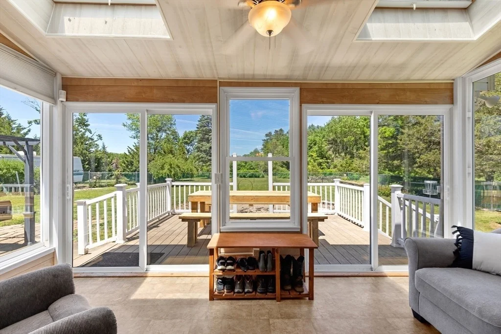 Photo of 189 Blackmore Pond Rd