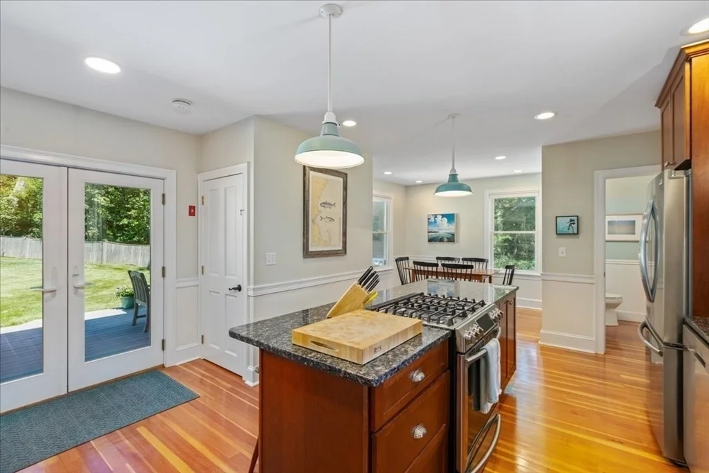 Photo of 104 High St