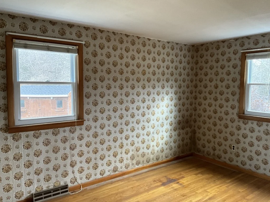 Photo of 93 Plain St