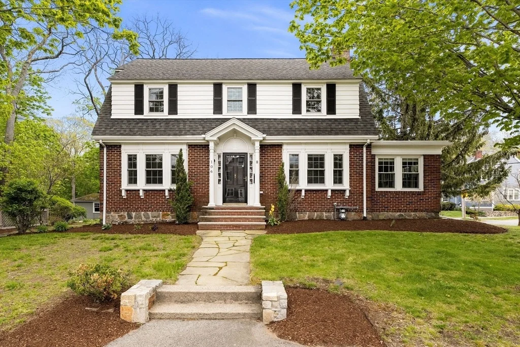 Photo of 106 Central St