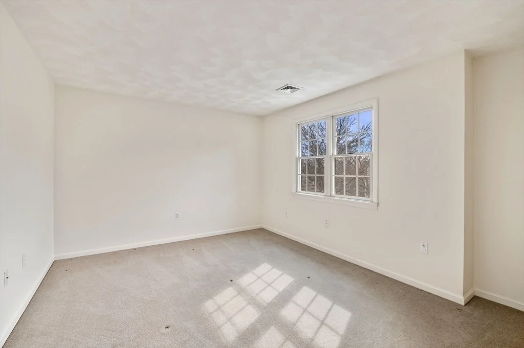Photo of 7 Hilltop Drive