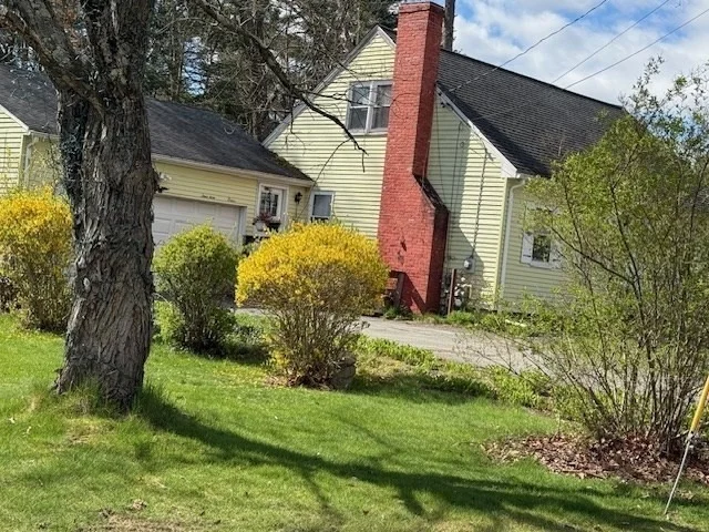 Photo of 23 Jonathan Dr